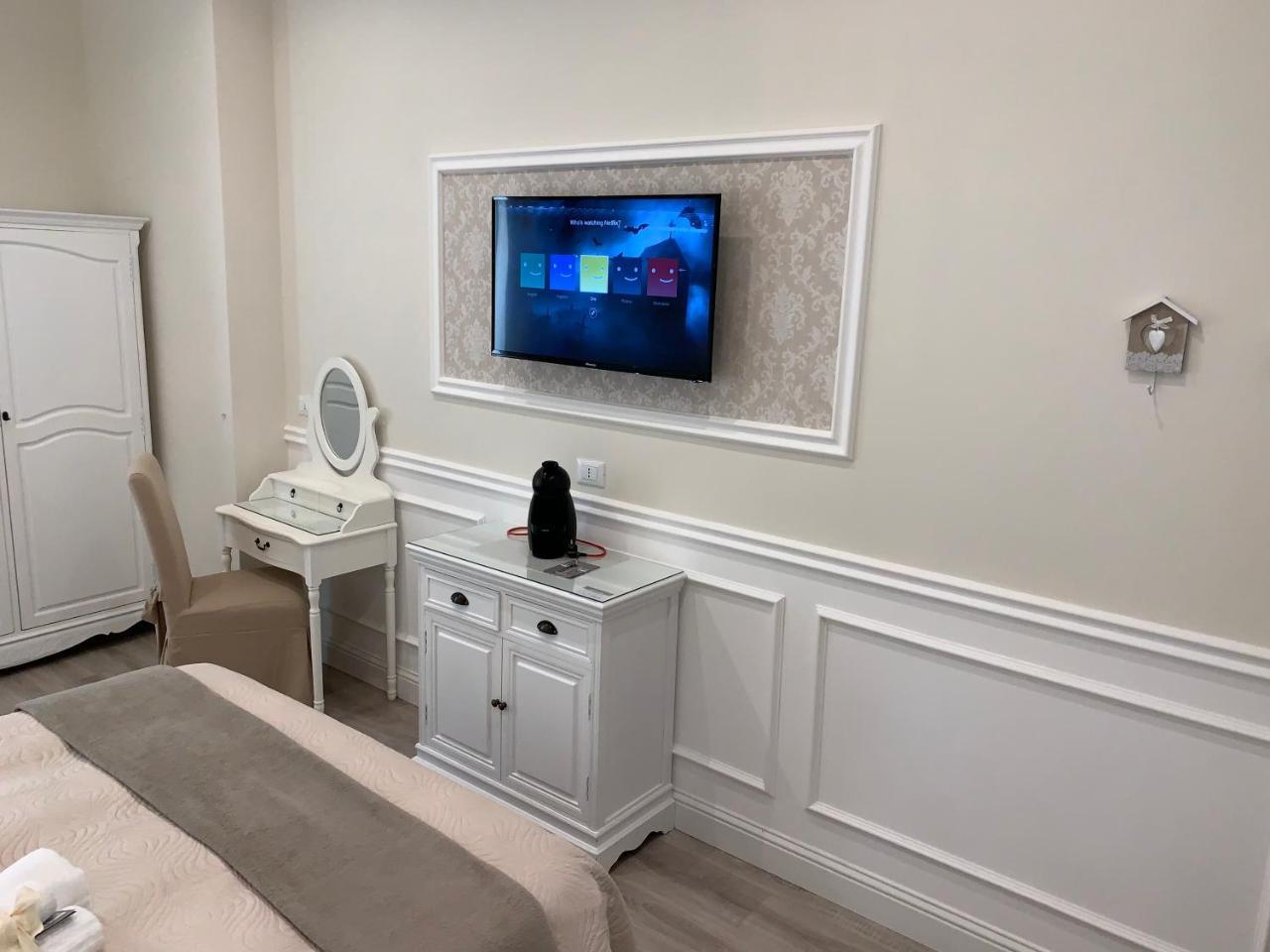 Charme & Chic Bed & Breakfast Rom
